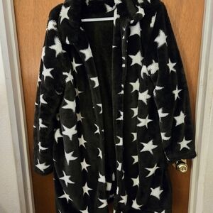 Black and White Star Patterned Coat